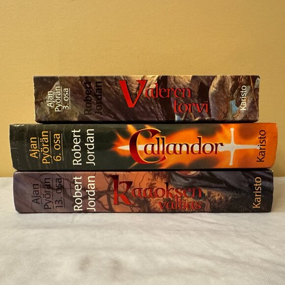 Ajan Pyörän Volumes 3, 6 & 13 by Robert Jordan /Finnish Language Wheel of Time - Picture 3 of 13